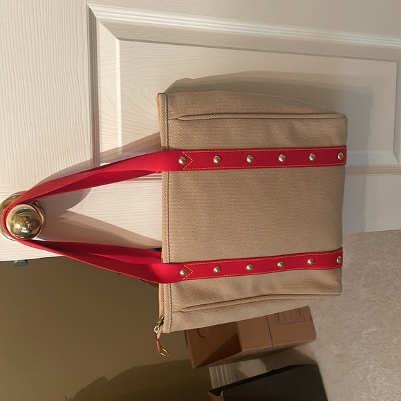 COPY - Beautiful Louis Vuitton. - Picture 5 of 5